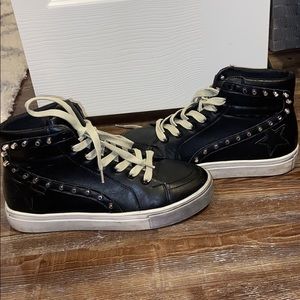 Black star sneakers
